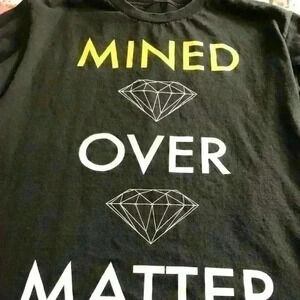 Men diamond t-shirt size medium.​​​​​​​​​​​​​​​​​​​​